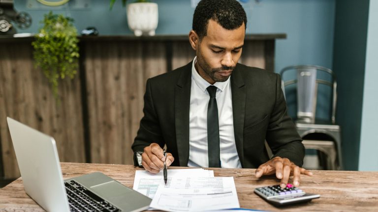 Comprendre le cash-flow en quelques minutes : définition et calcul