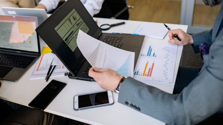 Pourquoi externaliser sa comptabilité ? guide des avantages en 2026