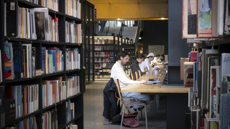 Certification AMF en 2026 : tarifs, préparation et financement CPF
